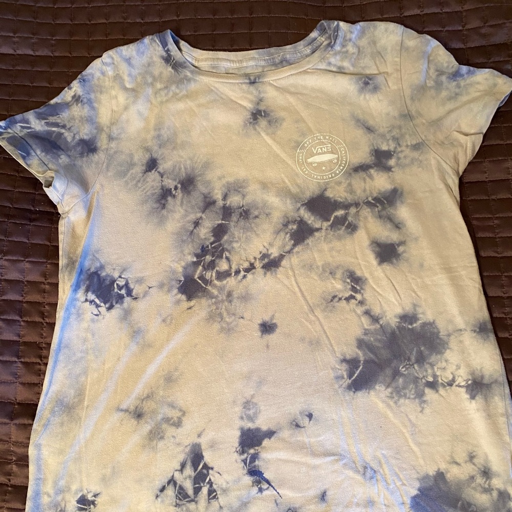 Vans T-shirt (size large)